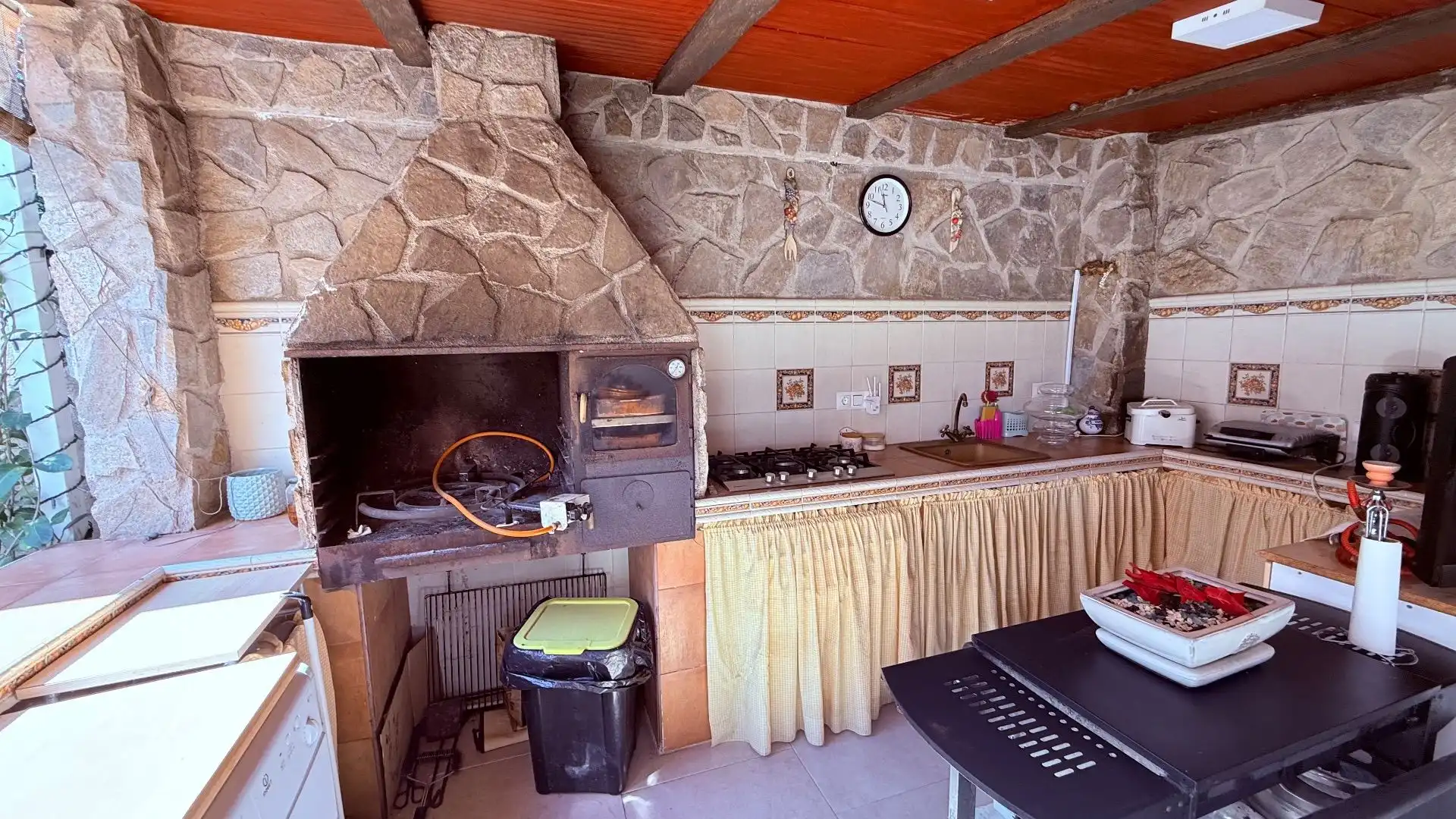 Kitchen of Detached homes for sale in La Nucia  with Air Conditioner, Heating and Private garden