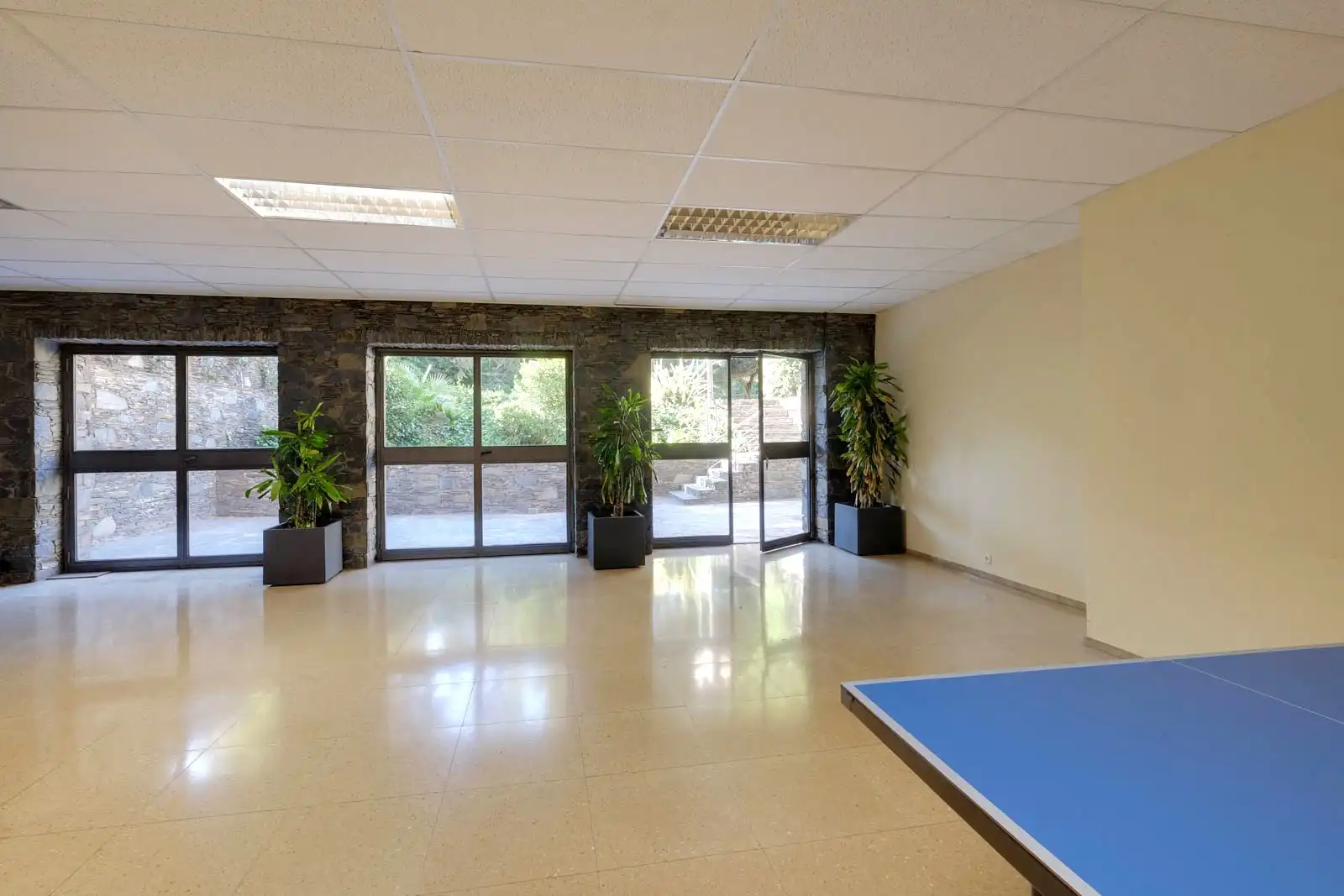 Wohnung zum Verkauf in Barcelona mit Klimaanlage, Heizung und Parkett