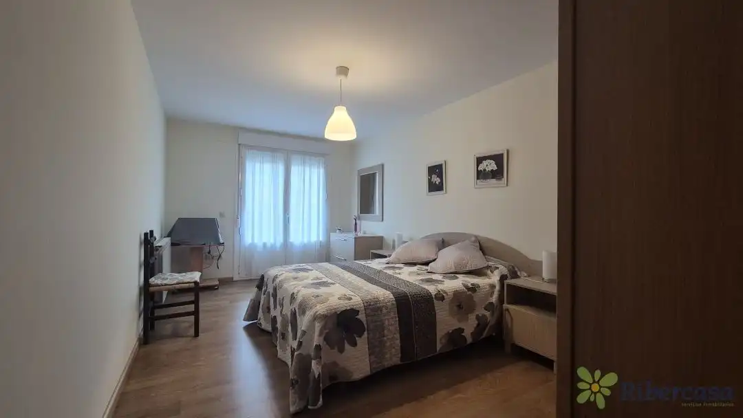 Dormitori de Casa o xalet en venda en Cervera del Río Alhama amb Calefacció, Terrassa i Traster
