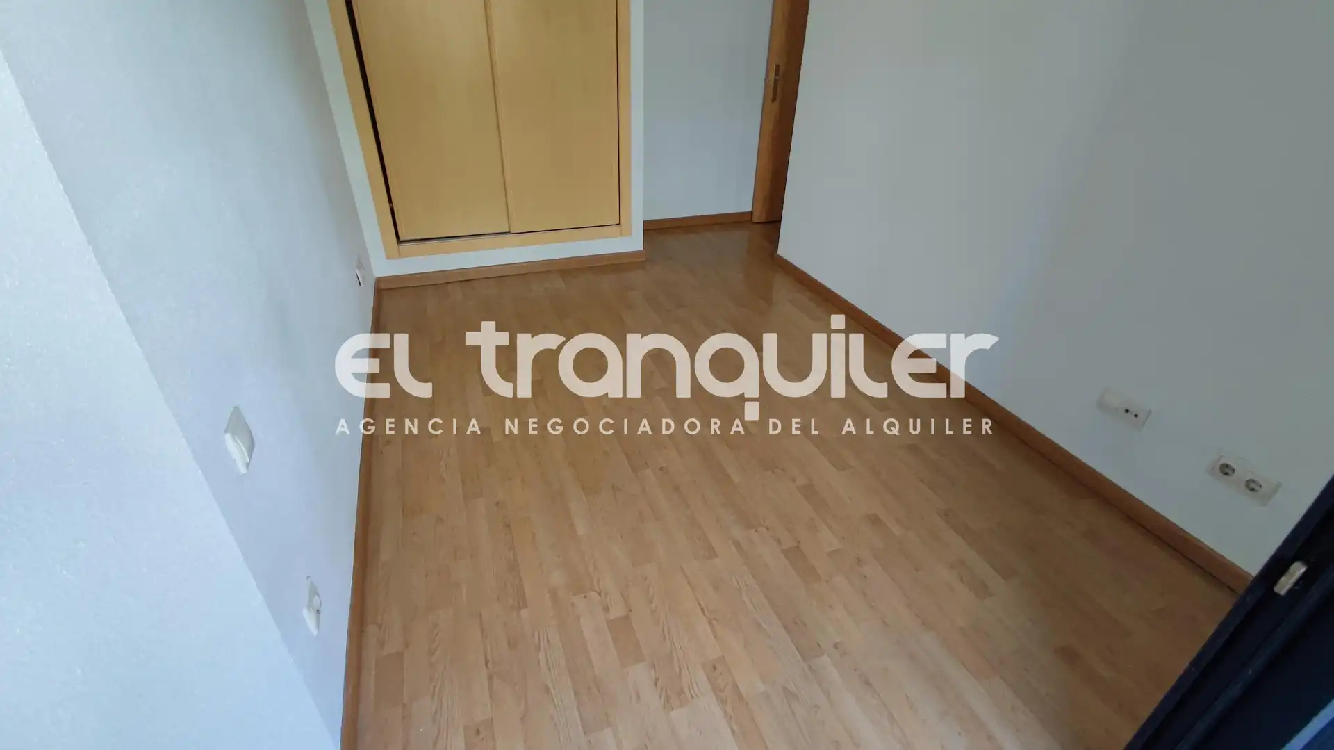 Flat for rent in Calle Tubas, Cuatro vientos