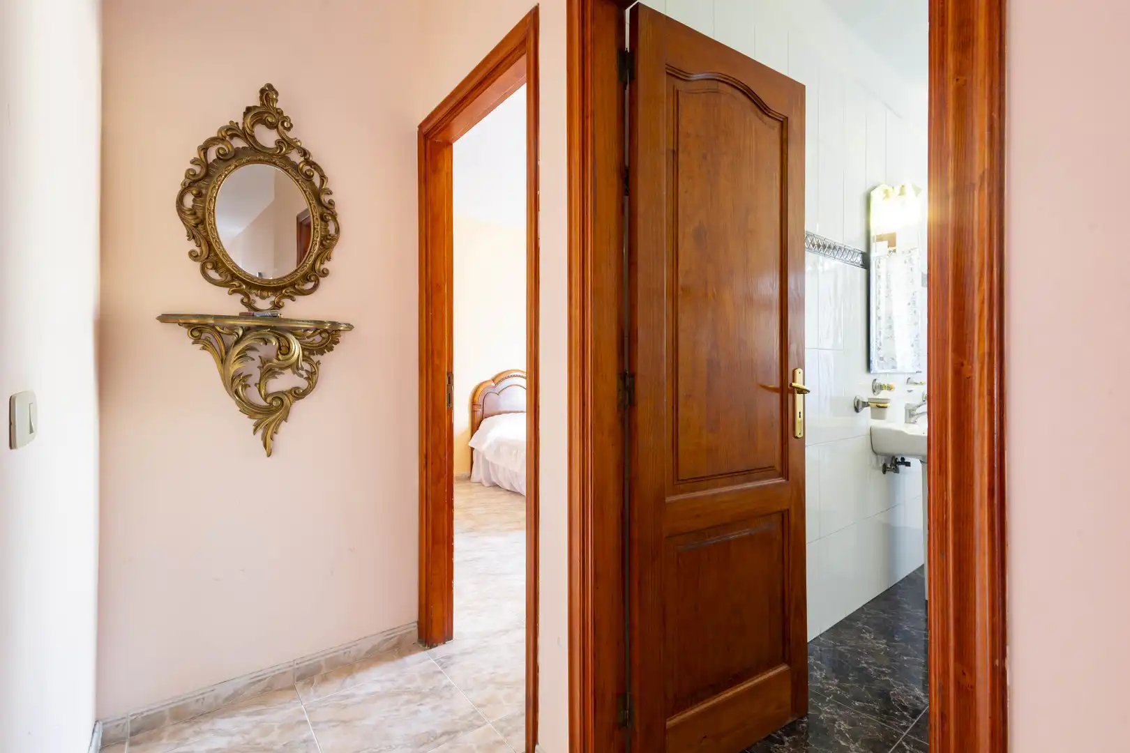 Einfamilien-Reihenhaus zum Verkauf in Los Realejos mit Privatgarten, Terrasse und Abstellraum