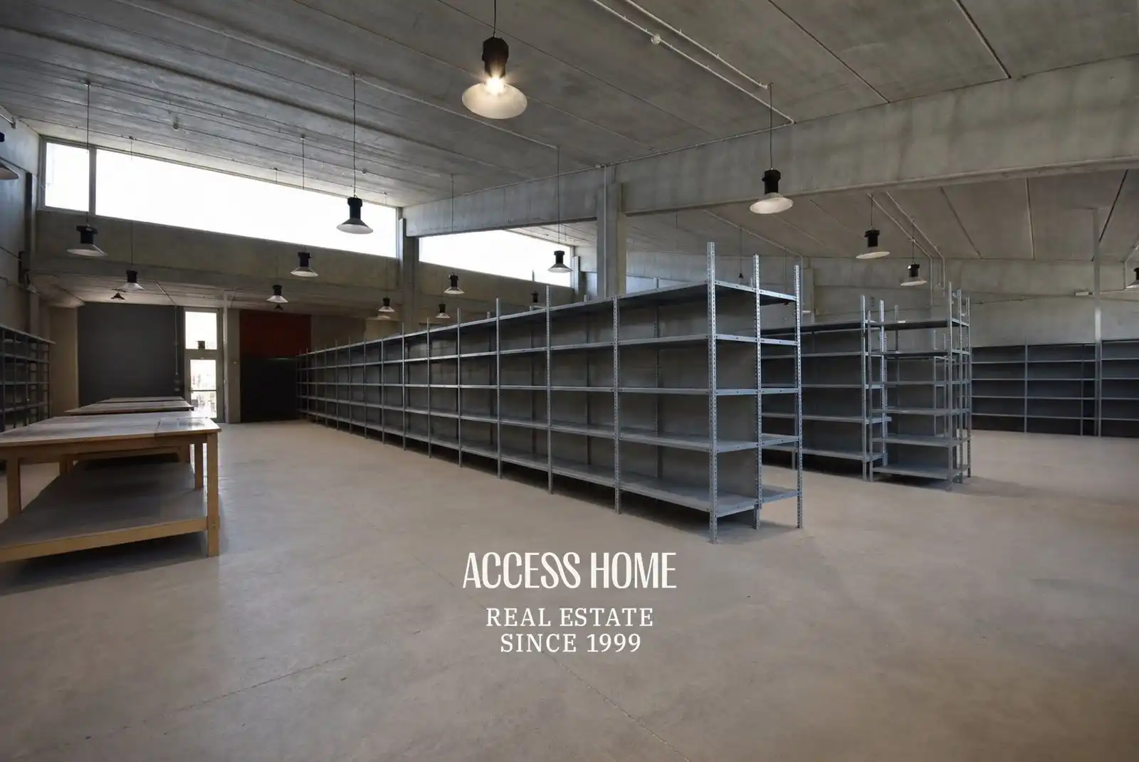 Nave industrial con ascensor en venta en Canyet - Pomar, imagen 9