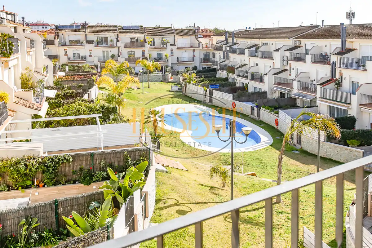 Adossat amb terrassa en venda a Carrer del Campmarí, imagen 20