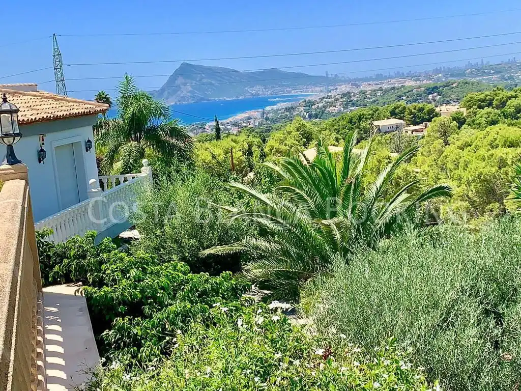Detached house with terrace for sale in Altea la Vella, imagen 3