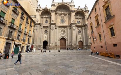 Vista exterior de Àtic en venda en  Granada Capital