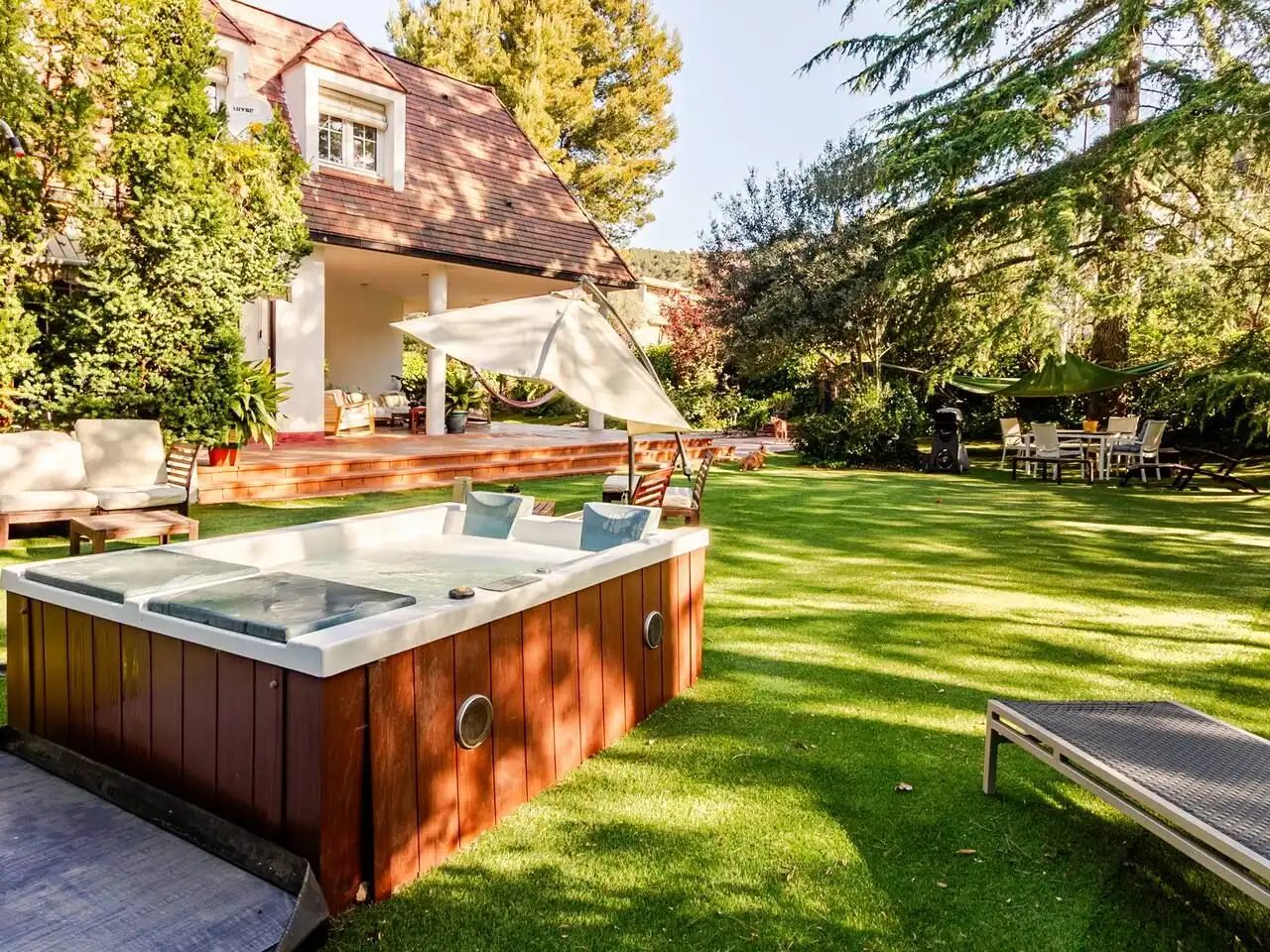 Garden of Houses for rent in Matadepera  with Air Conditioner, Heating and Private garden