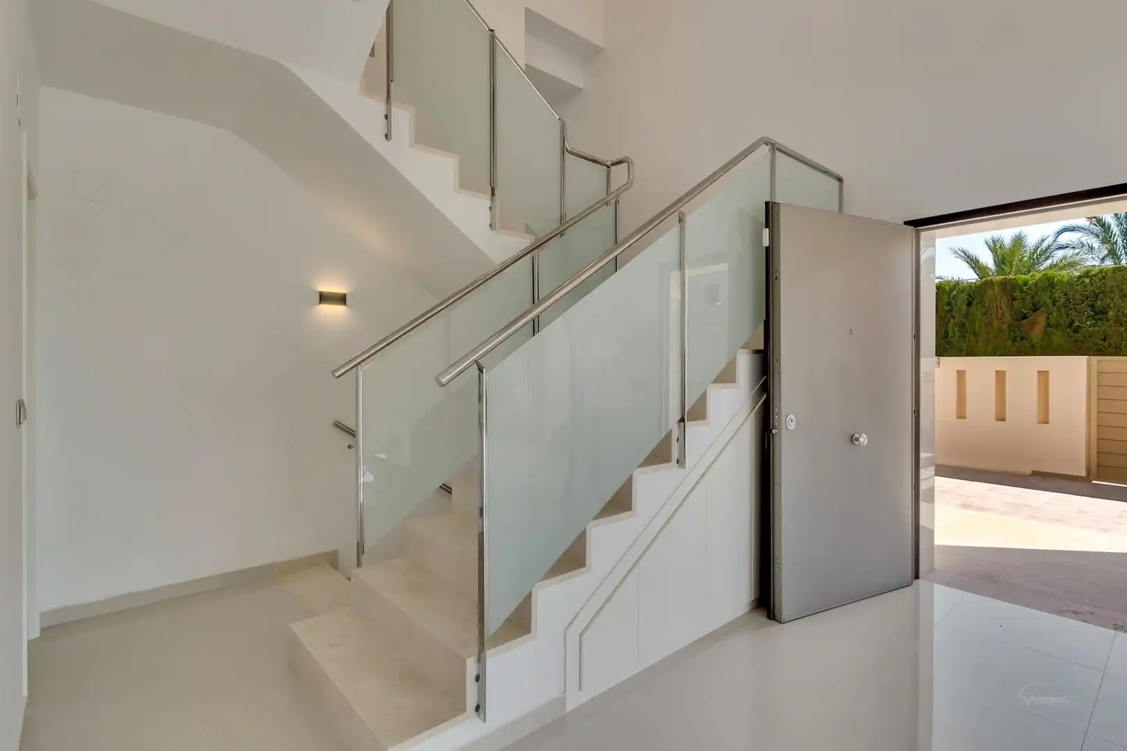 Casa o xalet en venda en Oliva amb Aire condicionat, Jardí privat i Terrassa