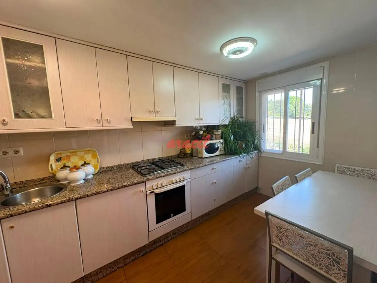 Cocina de Casa o chalet en venta en Ourense Capital  con Jardín privado, Terraza y Amueblado