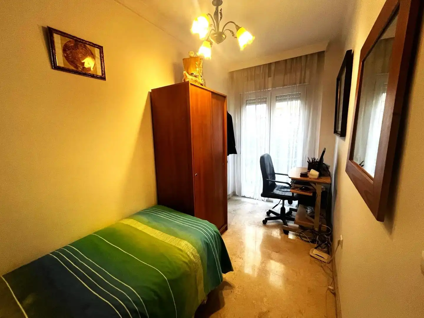Bedroom of Flat for sale in Córdoba  with Air Conditioner, Terrace and Furnished