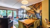 Menjador de Apartament en venda en  Barcelona Capital amb Aire condicionat, Calefacció i Jardí privat