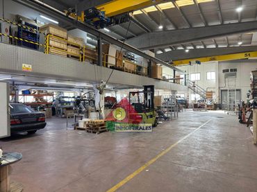 Industrial building for sale in Polígono de las Monjas