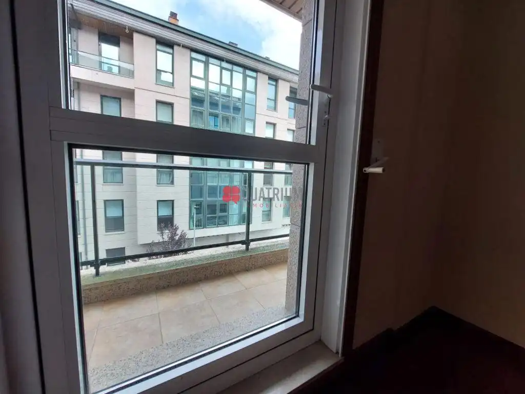 Terrasse von Wohnung zur Miete in Castiñeiriño - Cruceiro de Sar