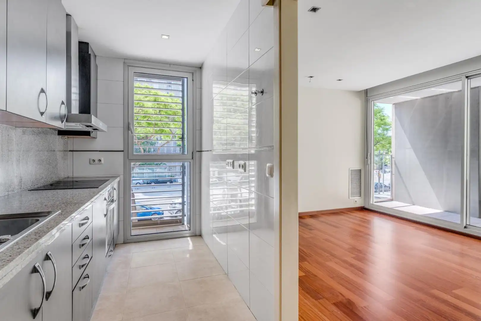 Piso en venta en Sant Adrià de Besòs con Aire acondicionado, Calefacción y Jardín privado