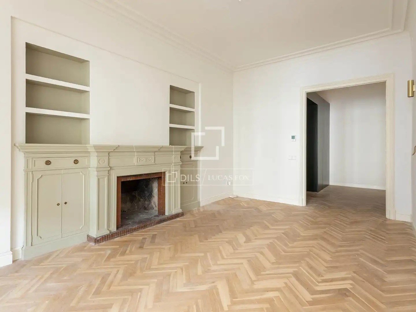 Living room of Flat for sale in Barcelona  with Air Conditioner, Heating and Parquet flooring
