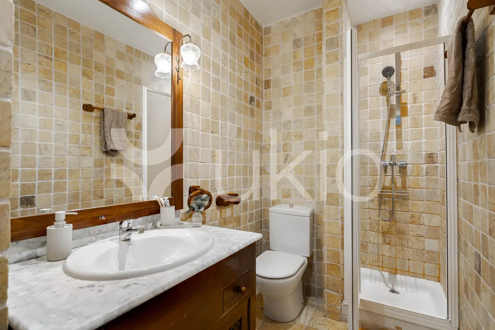 Apartamento con terraza en alquiler en Calle de Víctor Andrés Belaunde, imagen 23
