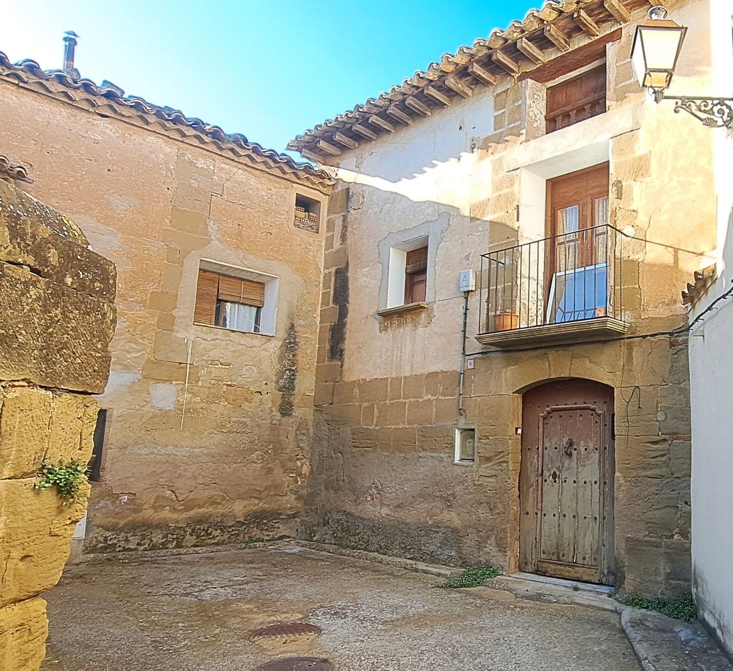 Exterior view of House or chalet for sale in Loporzano  with Heating, Private garden and Storage room