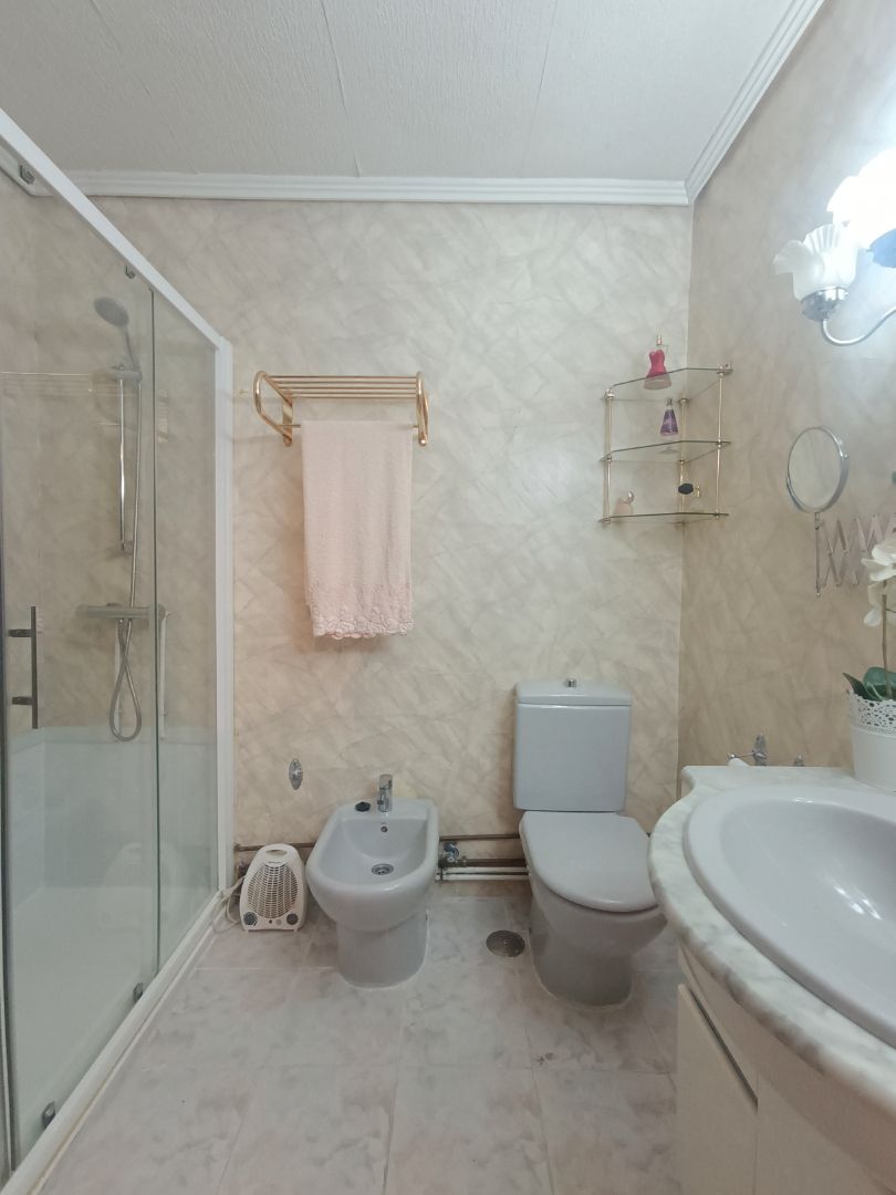 Flat for sale in Calle de Portalegre, Opañel