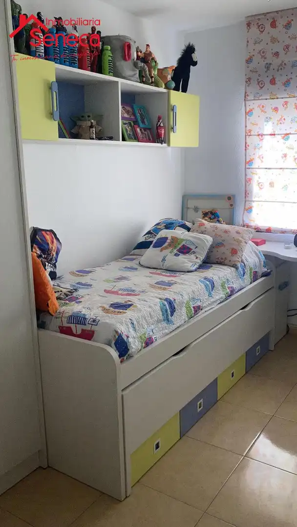 Piso en venta en Ingeniero Rafael Eraso Betelu, Huerta de la Reina - Trassierra