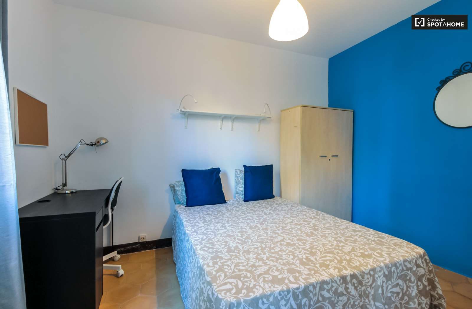 Pis per a compartir a Sants-Badal