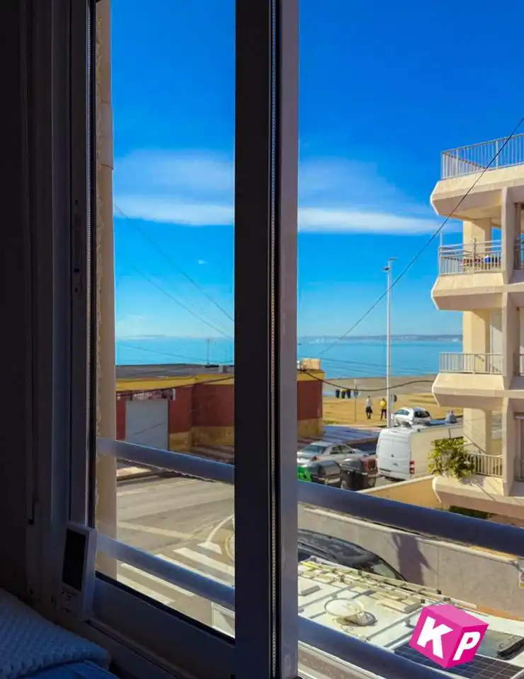 Vista exterior de Piso en venta en Santa Pola con Aire acondicionado y Terraza