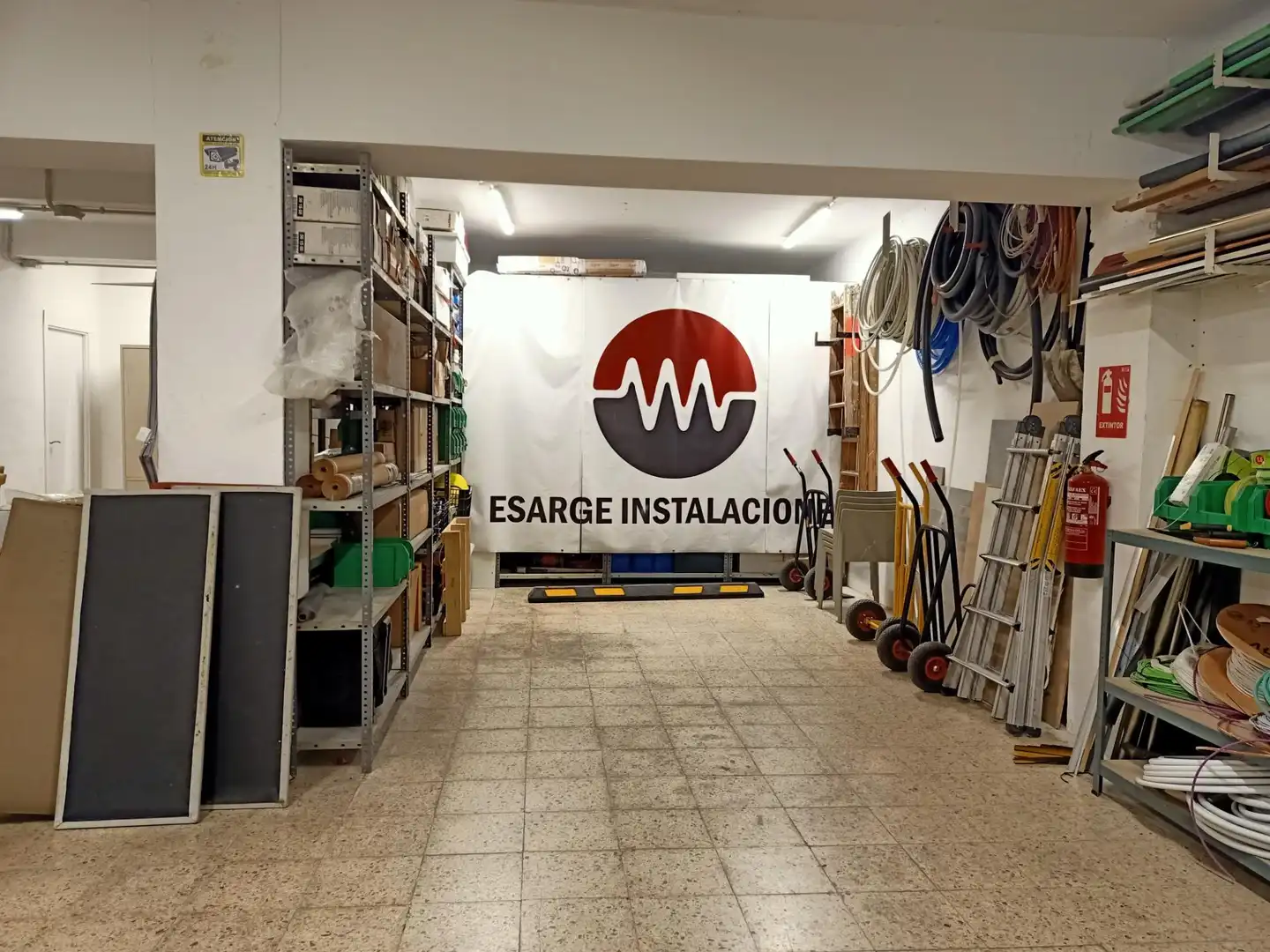 Local commercial à louer à Col.legis Nous, imagen 16