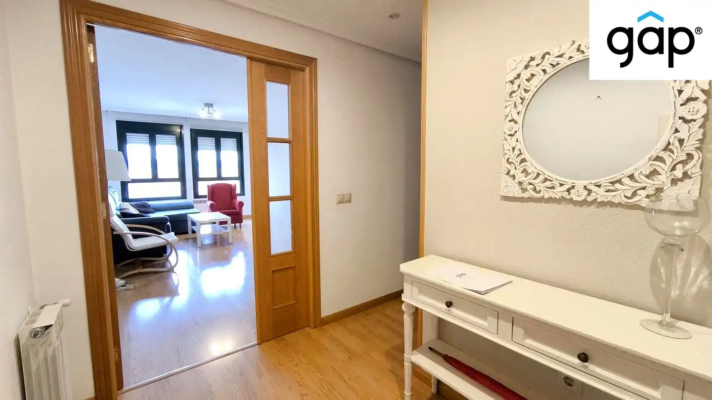 Piso en venta en Cuenca con Calefacción, Trastero y Amueblado