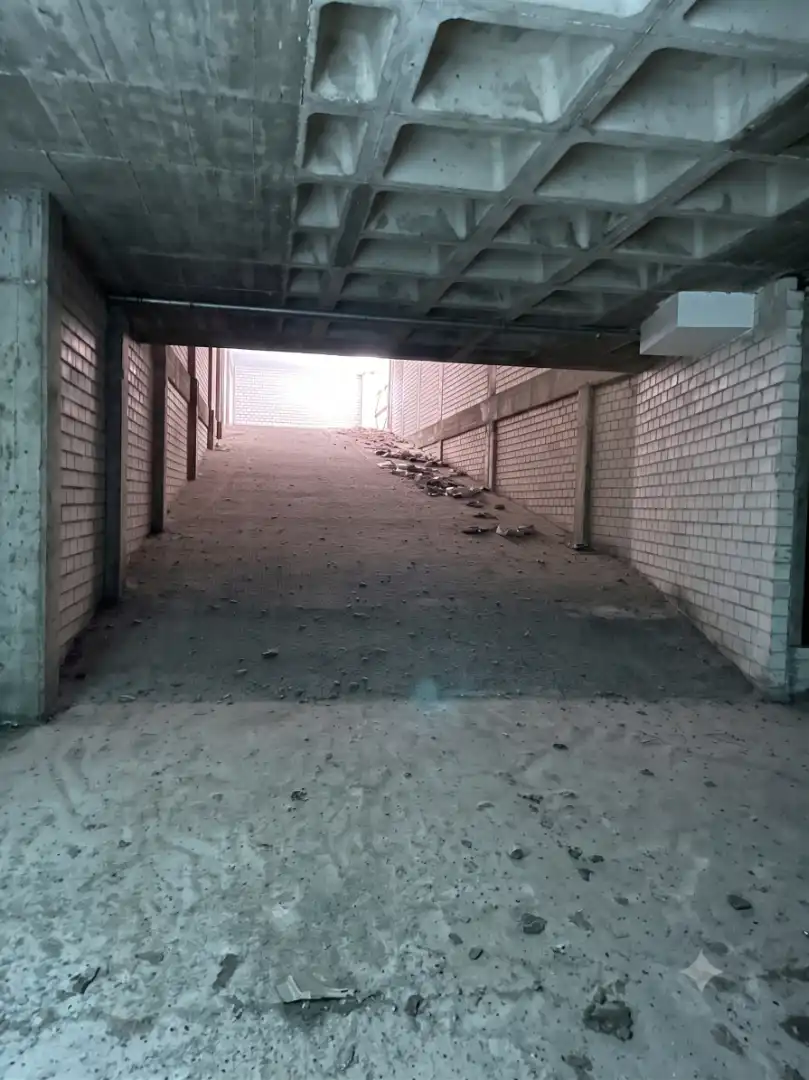 Parking of Commercial properties for sale in Parla