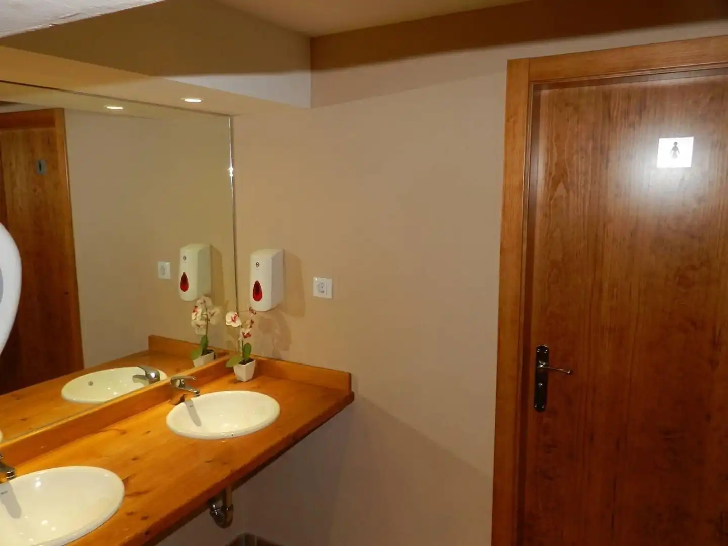 Business premises to rent in Avinguda Mas mila 6, imagen 3