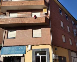 Exterior view of Flat for sale in Camarzana de Tera