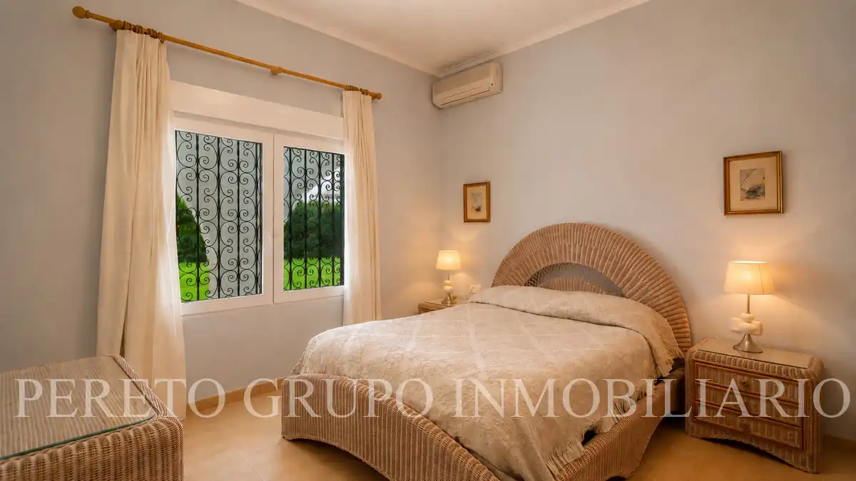 Detached house with pool for sale in Las Marinas / Les Marines, imagen 16