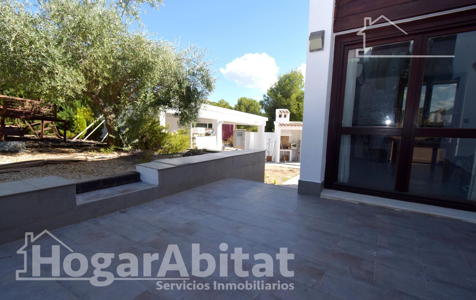 Garden of House or chalet for sale in Chiva  with Air Conditioner, Private garden and Terrace