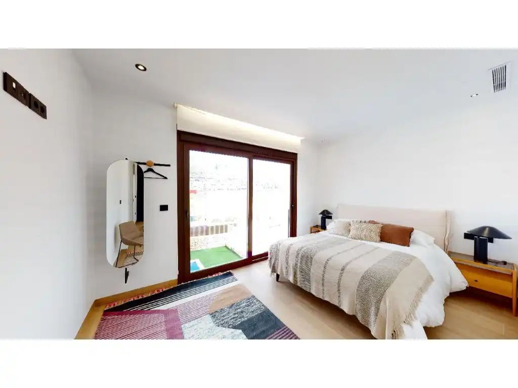 Dormitori de Casa o xalet en venda en Finestrat amb Aire condicionat, Jardí privat i Piscina