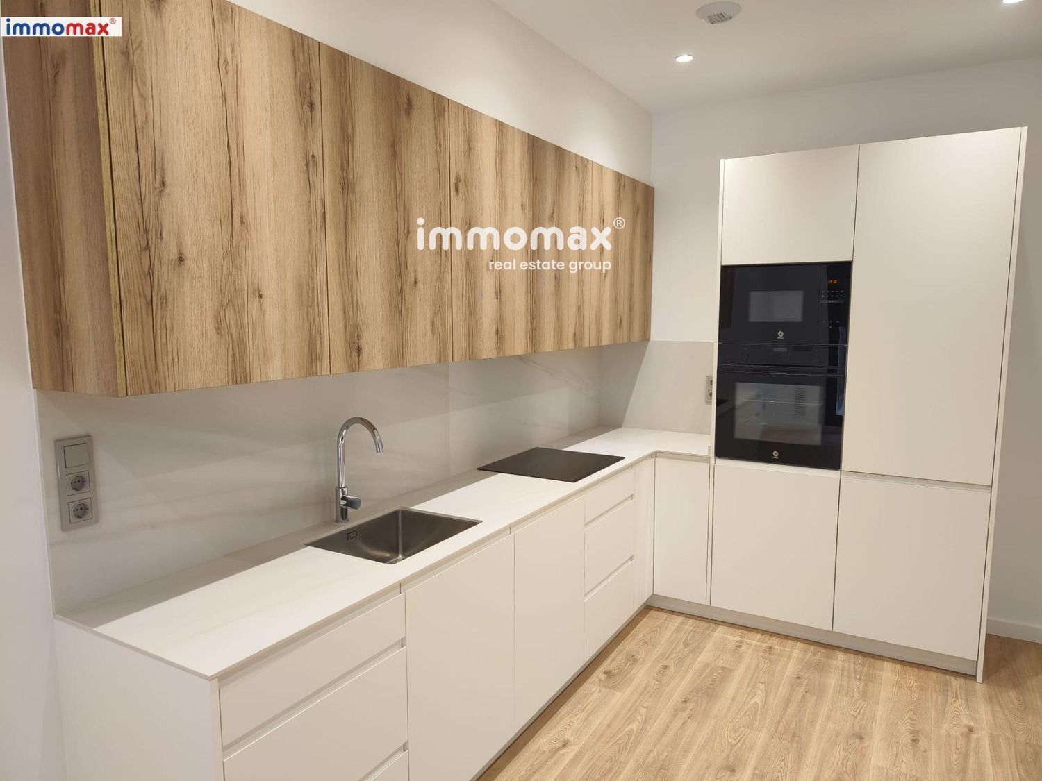 Kitchen of Duplex to rent in Cornellà de Llobregat  with Air Conditioner, Heating and Terrace