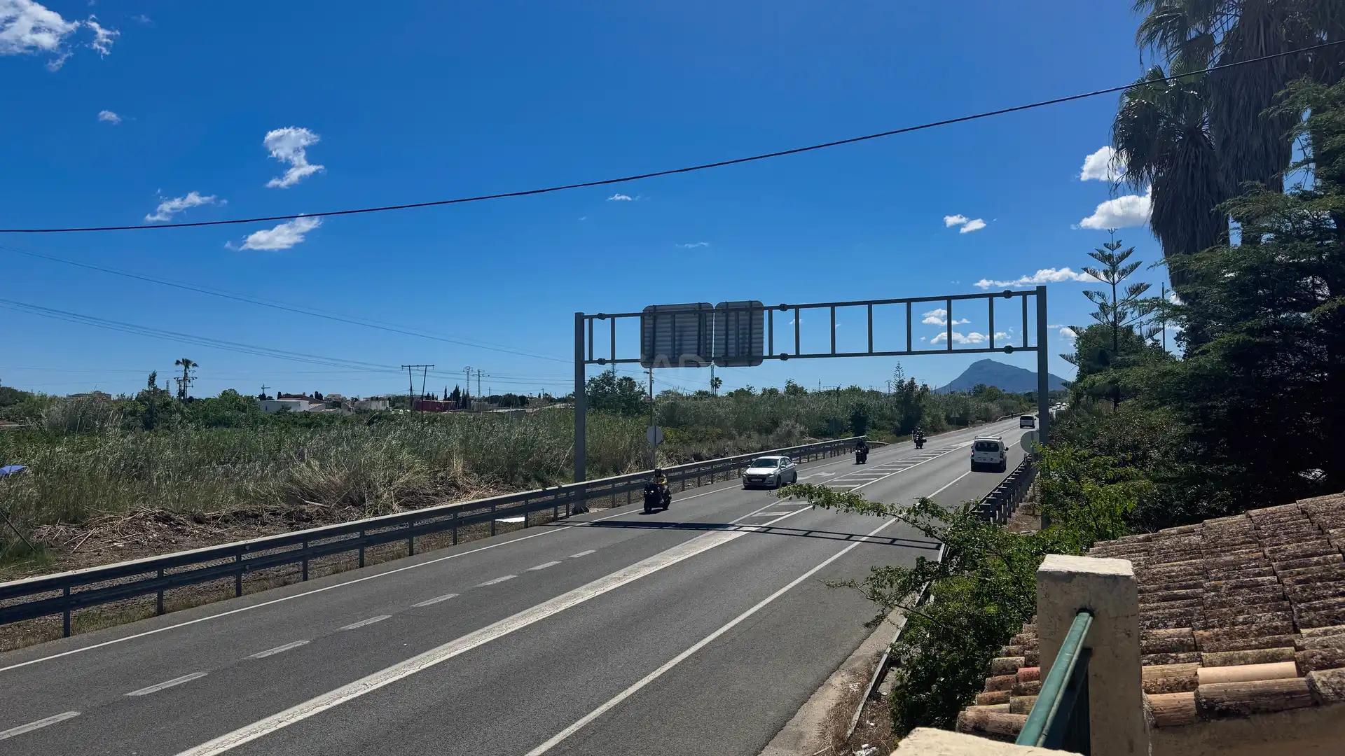 Vista exterior de Casa adosada en venta en Oliva con Calefacción y Terraza