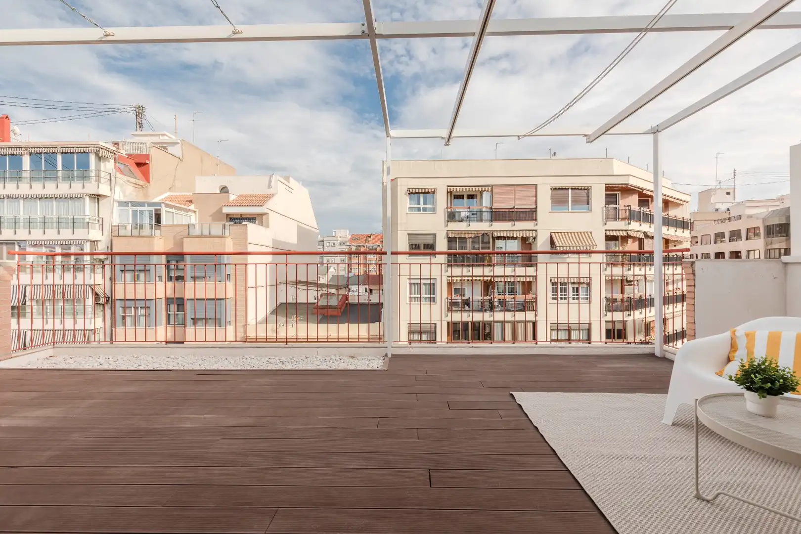 Attic for rent in Carrer de Matias Perelló, Russafa