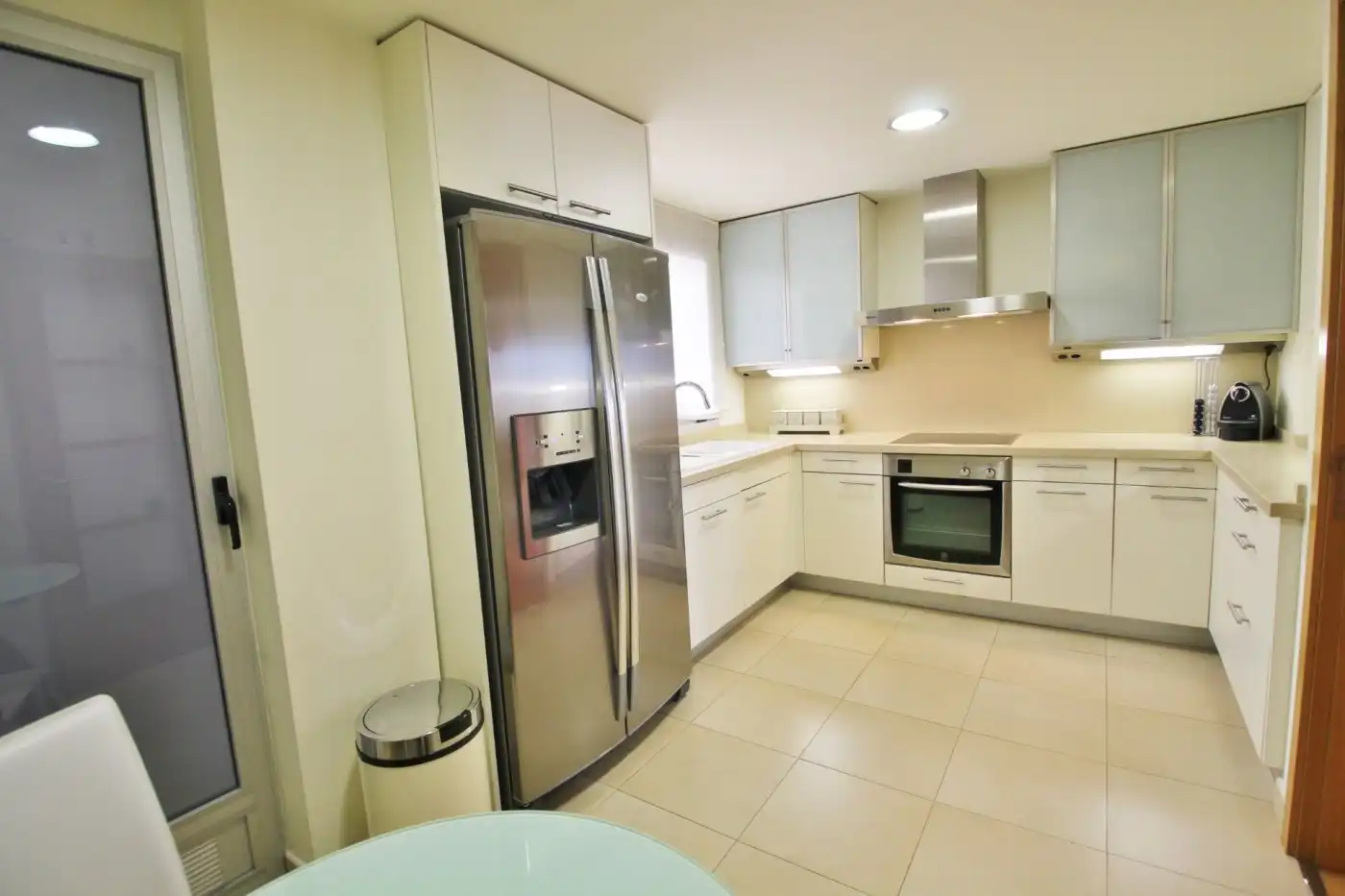 Küche von Wohnung zum Verkauf in Alicante / Alacant mit Klimaanlage, Terrasse und Möbliert