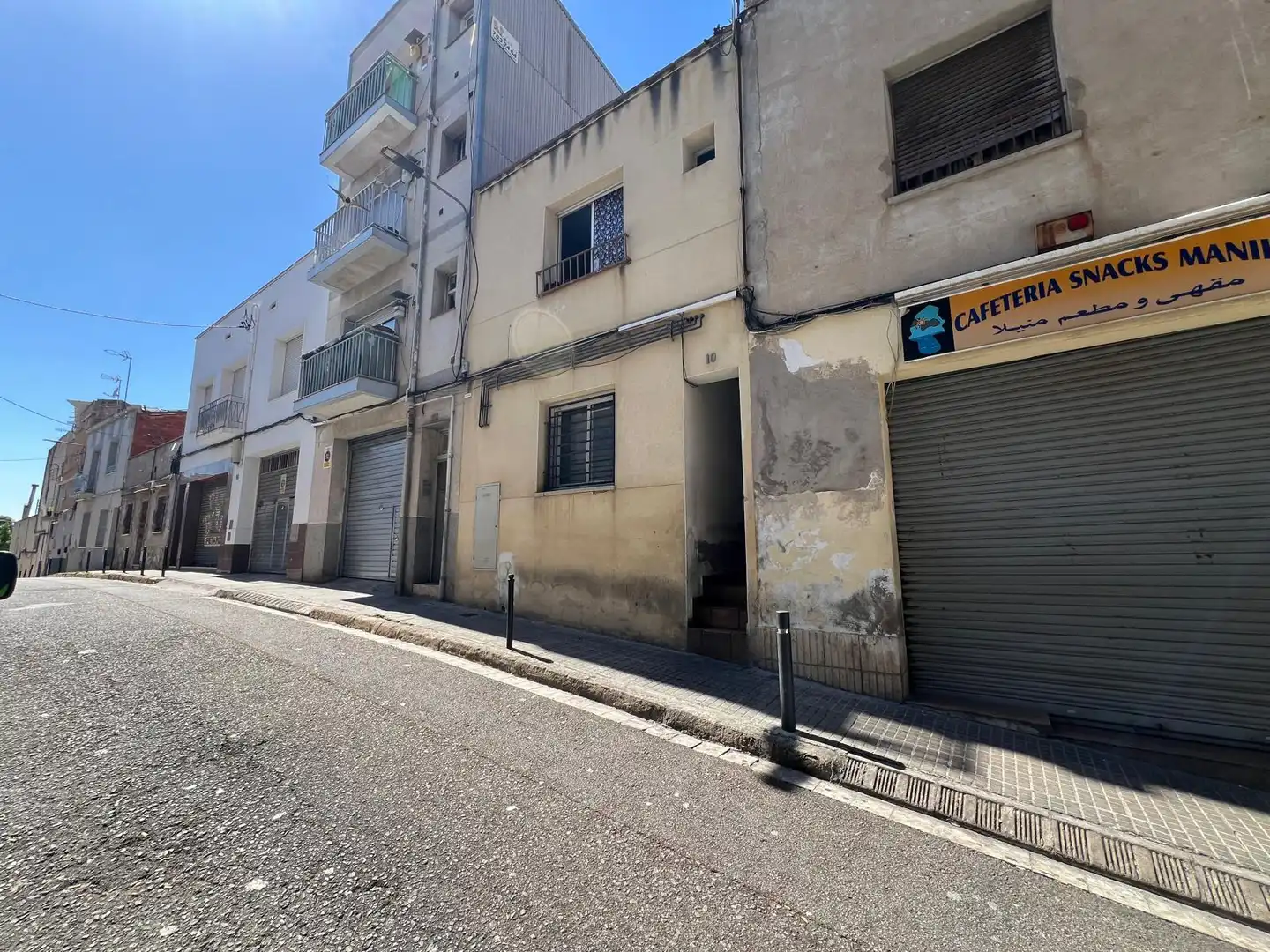 Vista exterior de Piso en venta en Terrassa con Terraza y Alarma