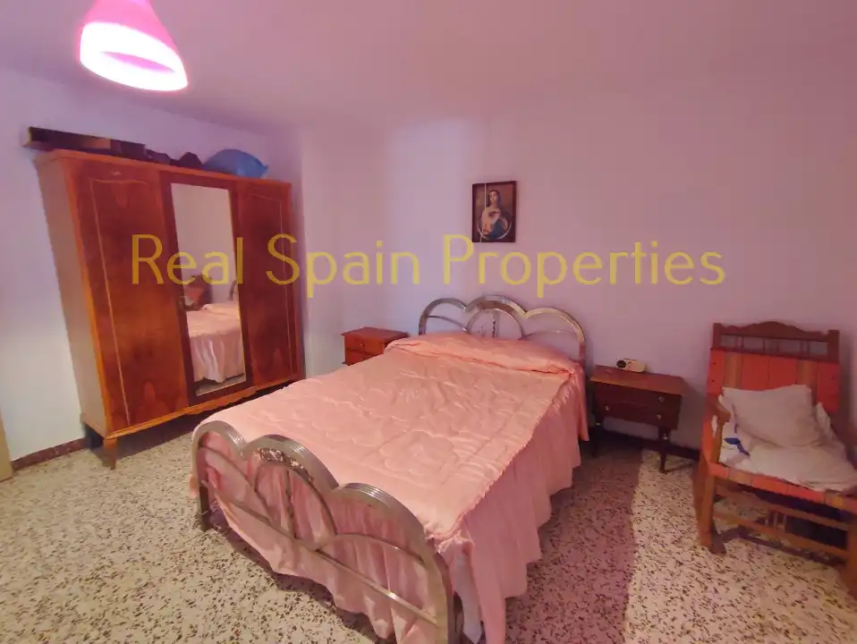 Dormitori de Casa adosada en venda en Oria amb Terrassa i Internet