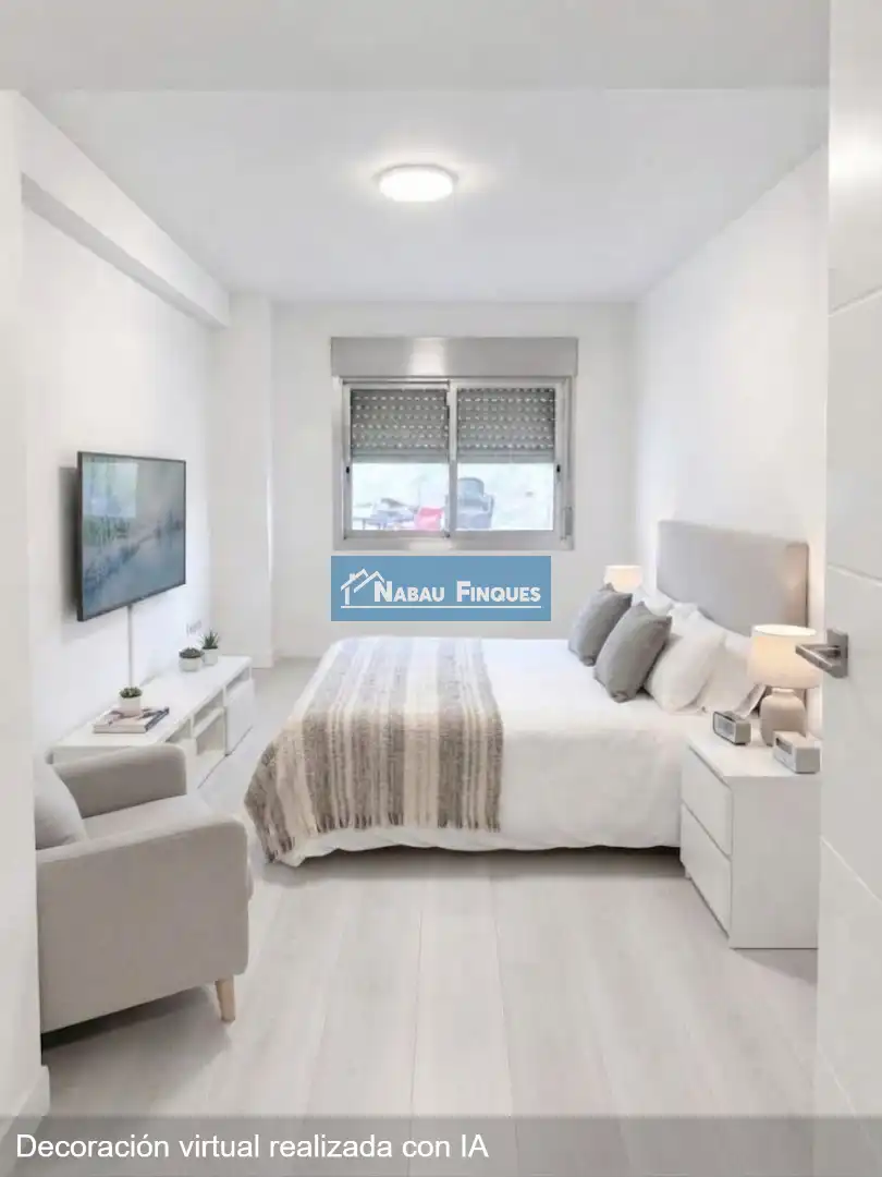 Bedroom of Flat for sale in Rambla Ferran