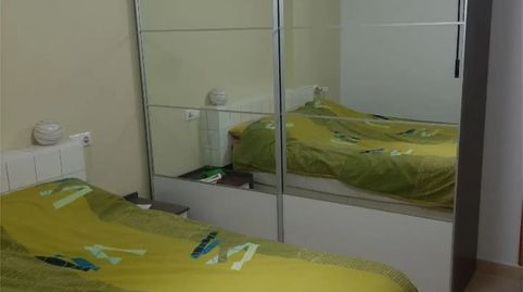 Foto 3 de Casa adosada en venta en Ronda Levante, 22, Almuniente, Huesca