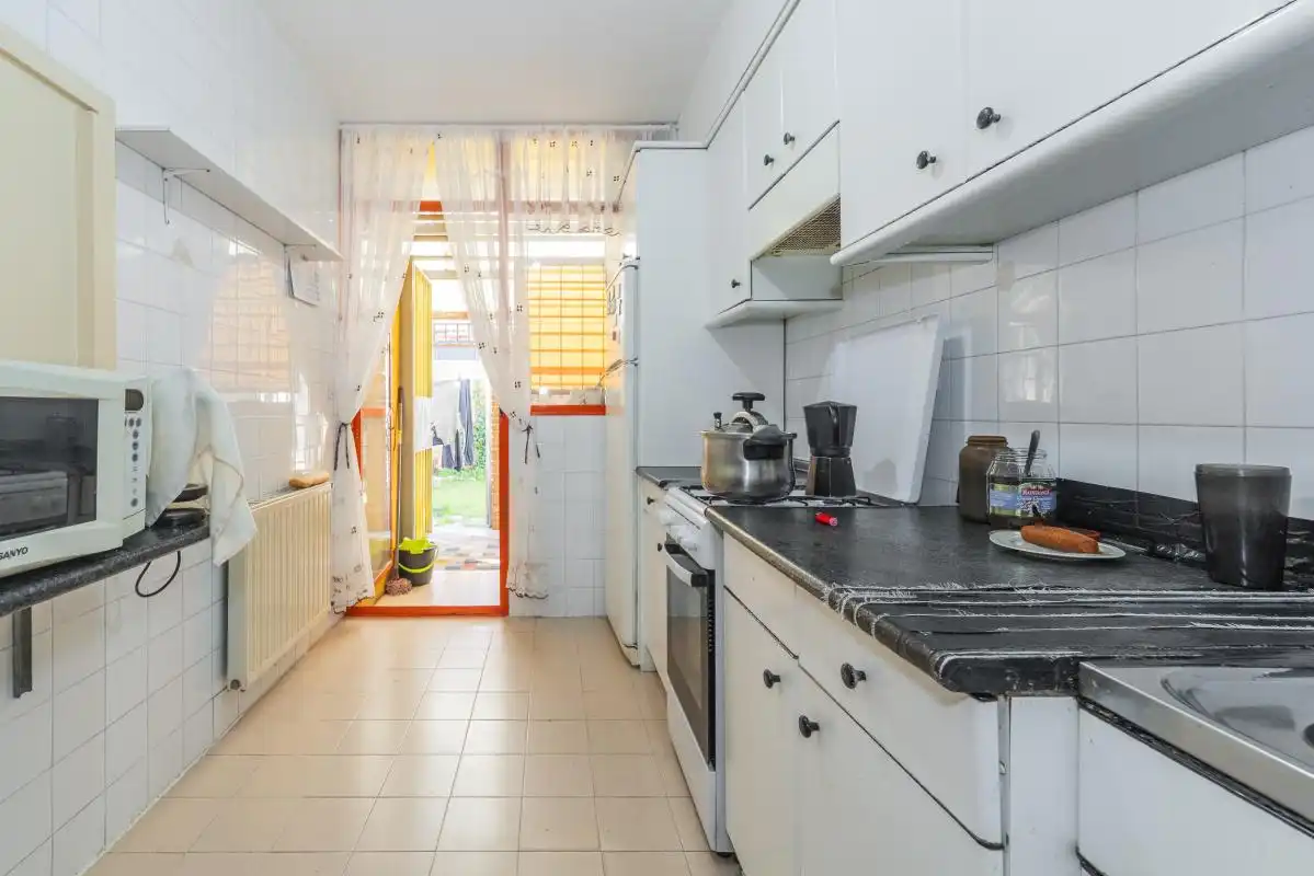 Kitchen of Duplexes for sale in Madrid  with Heating, Private garden and Terrace