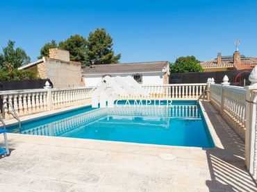 Villa avec piscine à vendre à Pedanías - Extrarradio