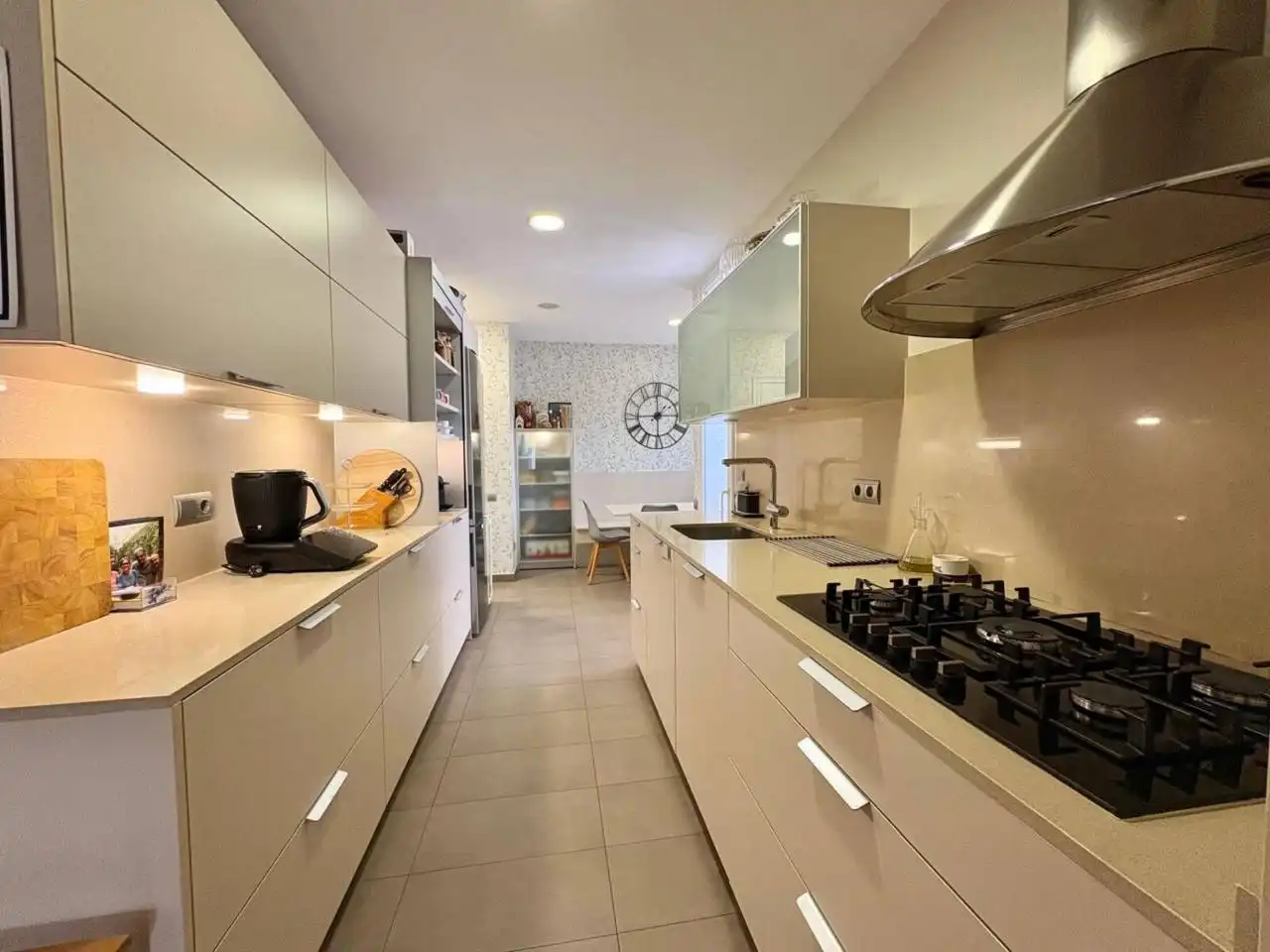Küche von Maisonette zum Verkauf in Sant Cugat del Vallès mit Klimaanlage, Heizung und Parkett