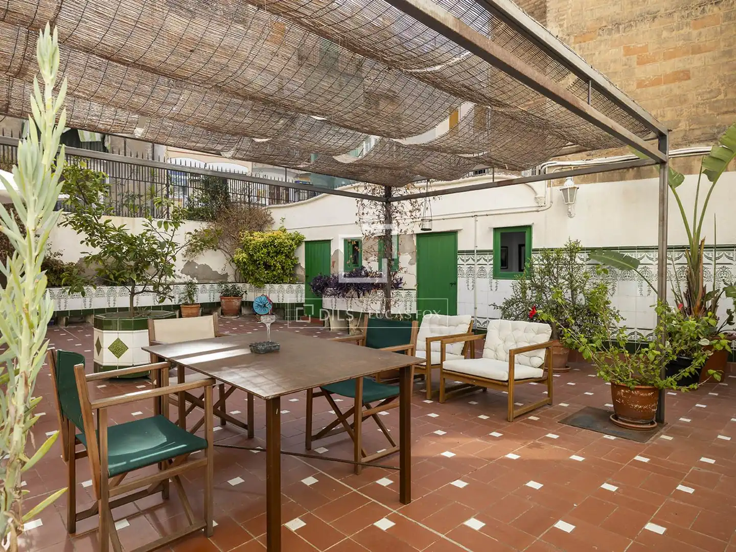 Piso con terraza en venta en Ciutat Vella, imagen 2