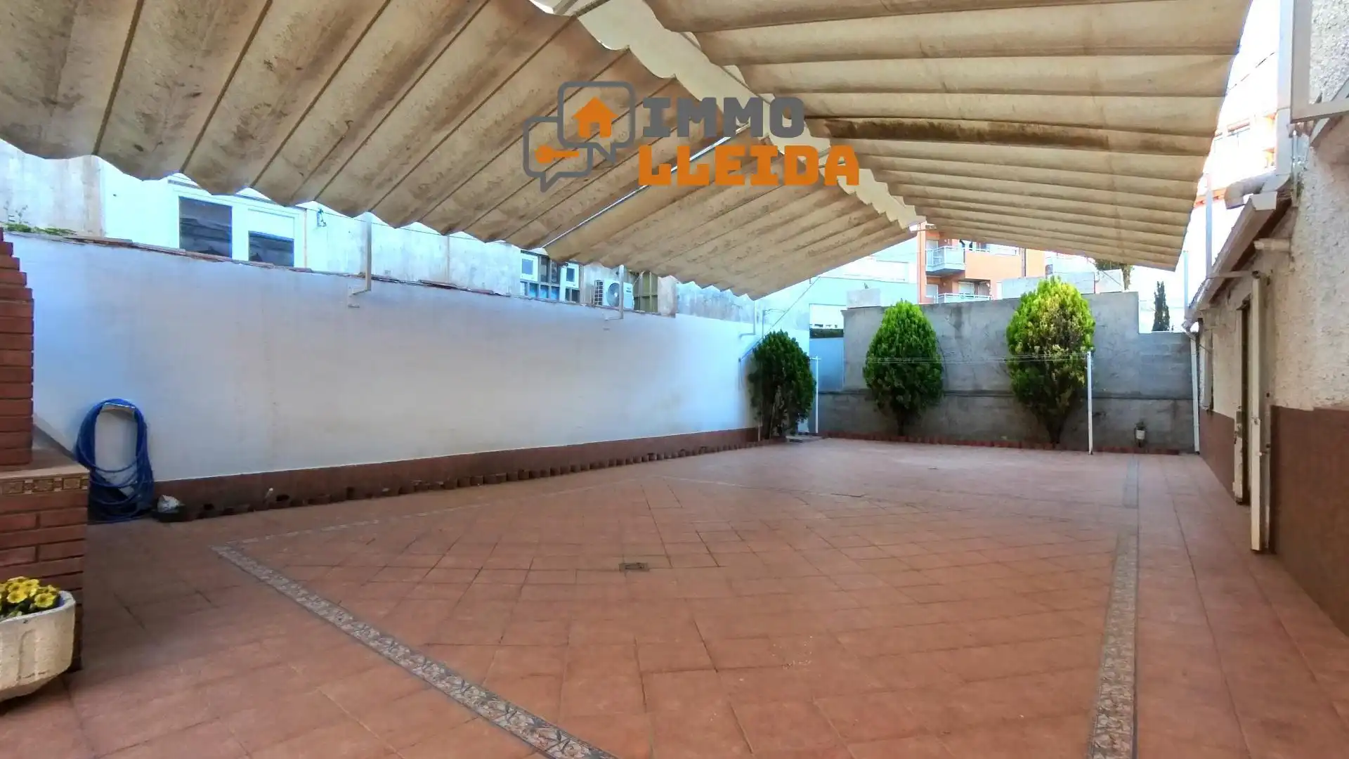 Terraza de Casa adosada en venta en Balaguer con Calefacción y Terraza