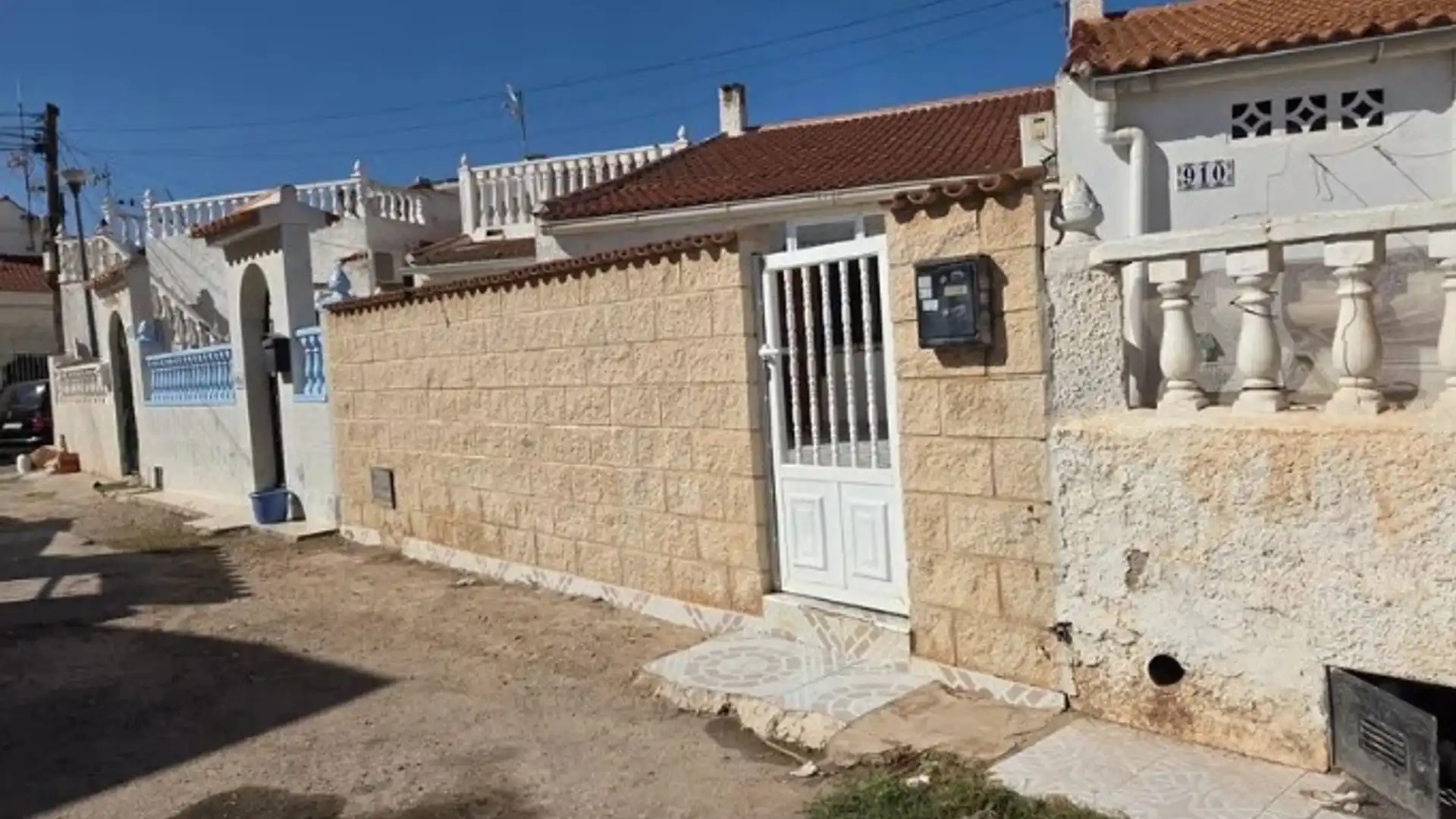 Vista exterior de Pis en venda en Torrevieja