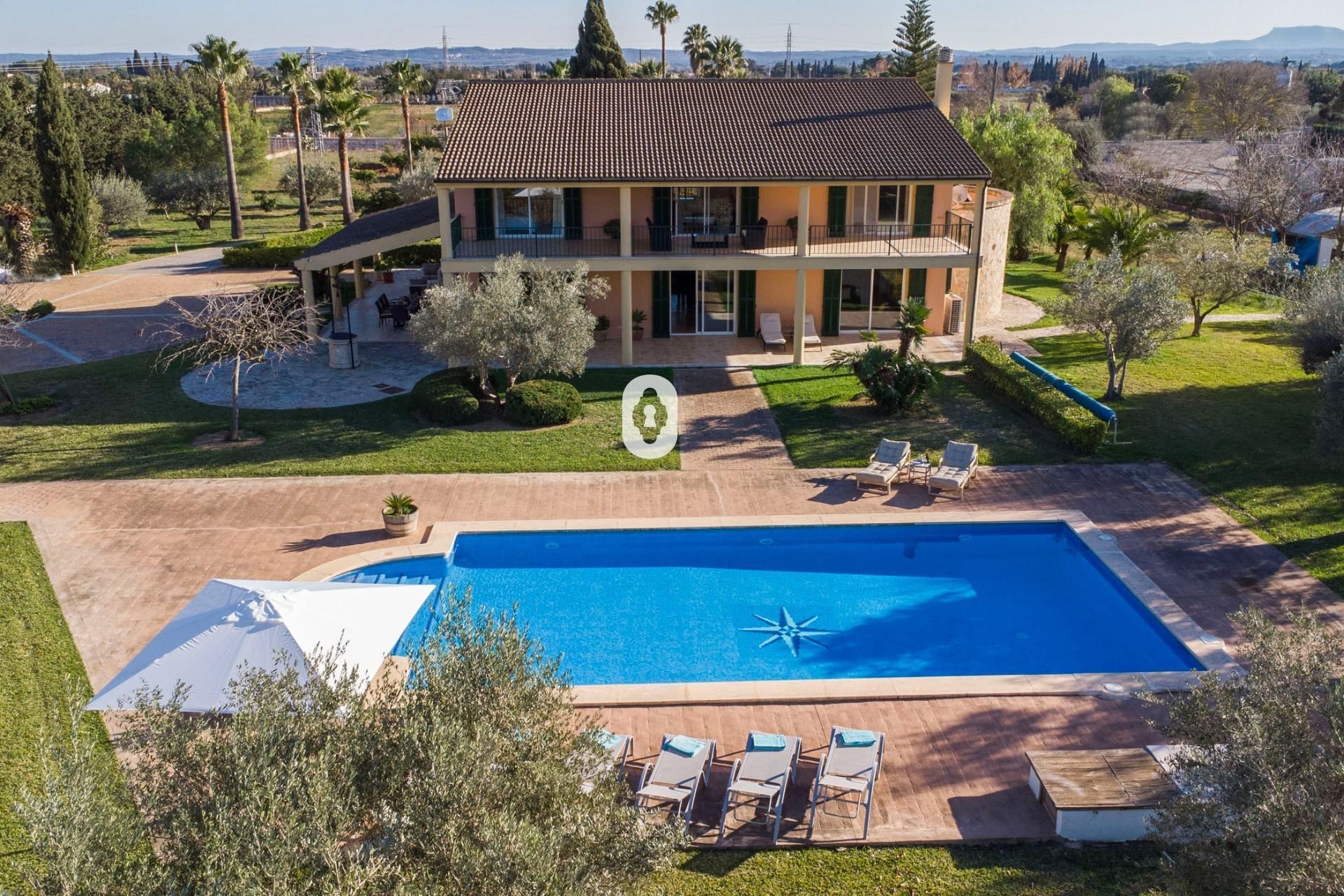 Piscina de Finca rústica en venta en Inca con Aire acondicionado, Jardín privado y Terraza