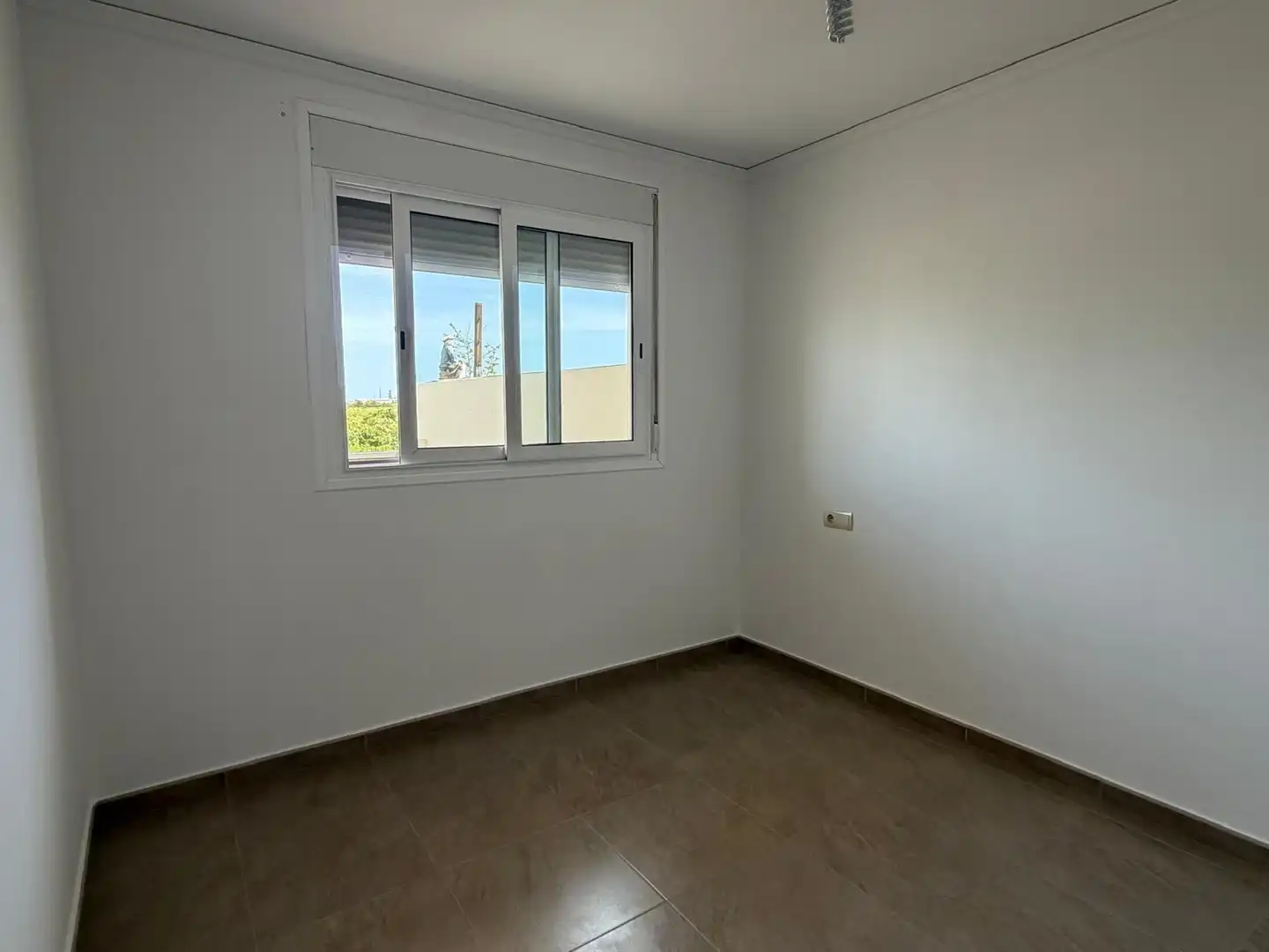 Dormitori de Casa adosada en venda en Algemesí amb Aire condicionat, Terrassa i Balcó