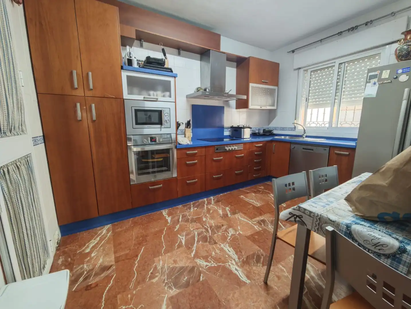Cuina de Casa o xalet en venda en Alcalá de Guadaira