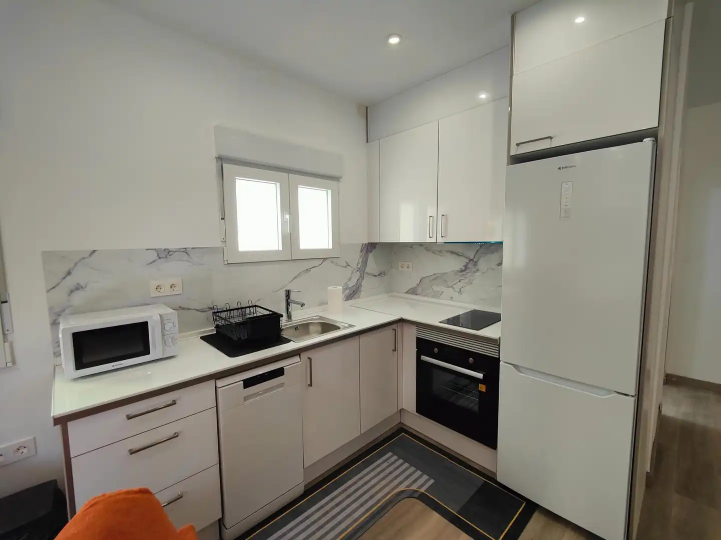Kitchen of Apartments for rent in Granada  with Air Conditioner, Heating and Furnished